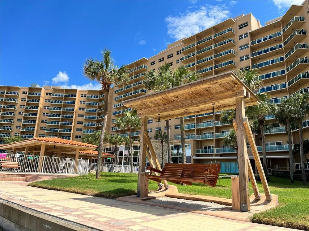 880 MANDALAY AVENUE #N111 Clearwater Beach, FL 33767
