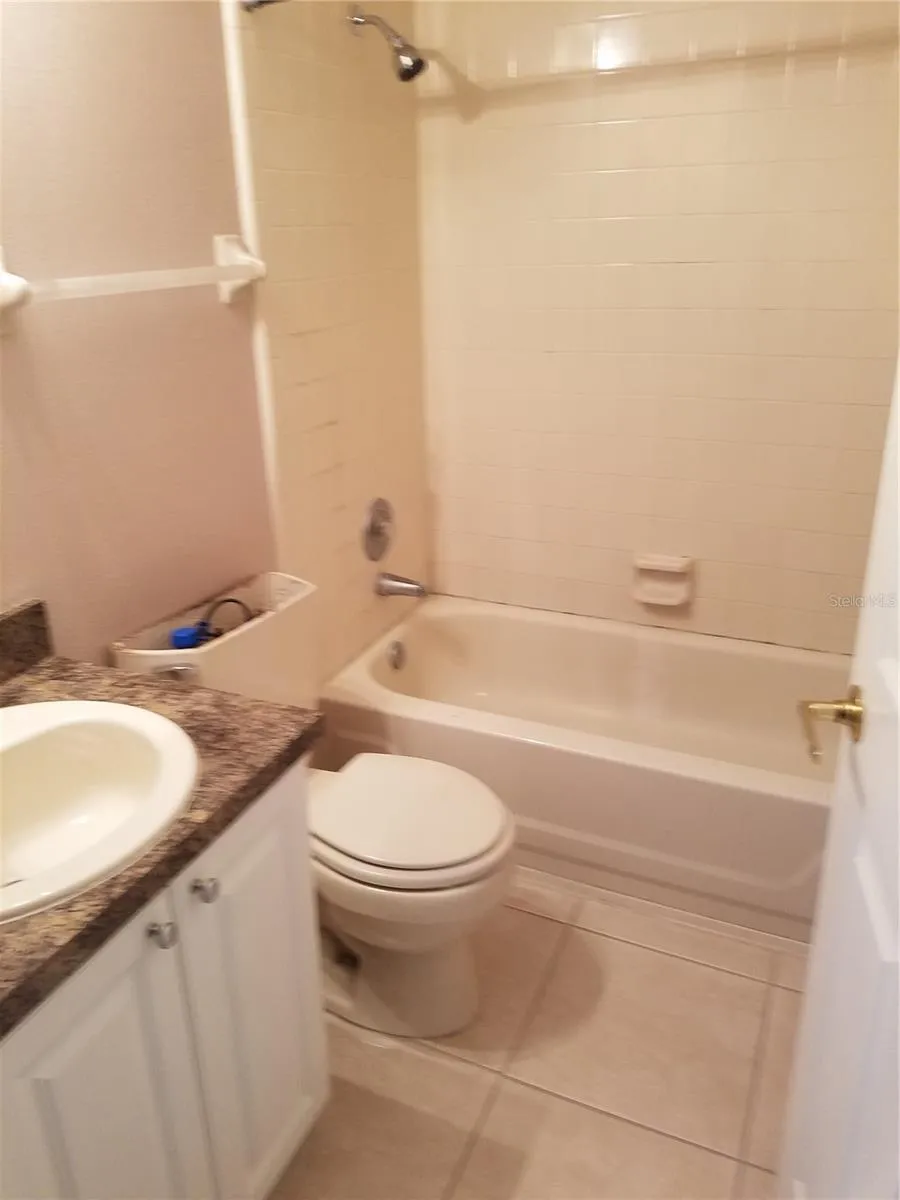 2401 BARLEY CLUB DRIVE #2 Orlando, FL 32837