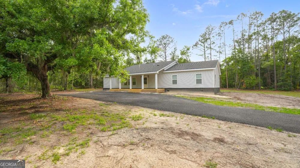 2021 Sparrow LN Blackshear, GA 31516