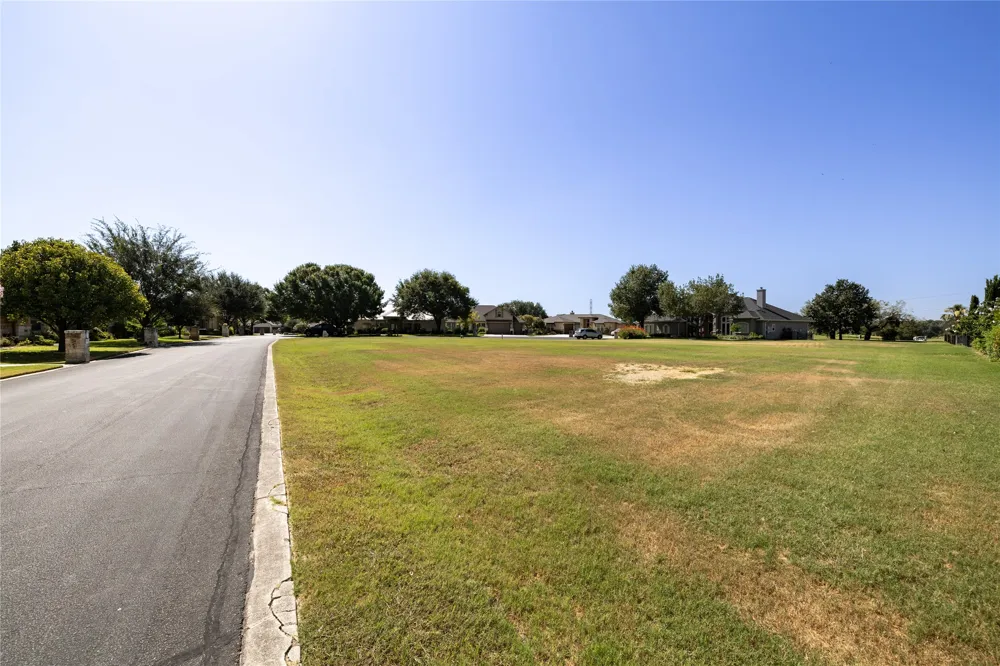 103 Perry Maxwell. Court New Braunfels, TX 78130