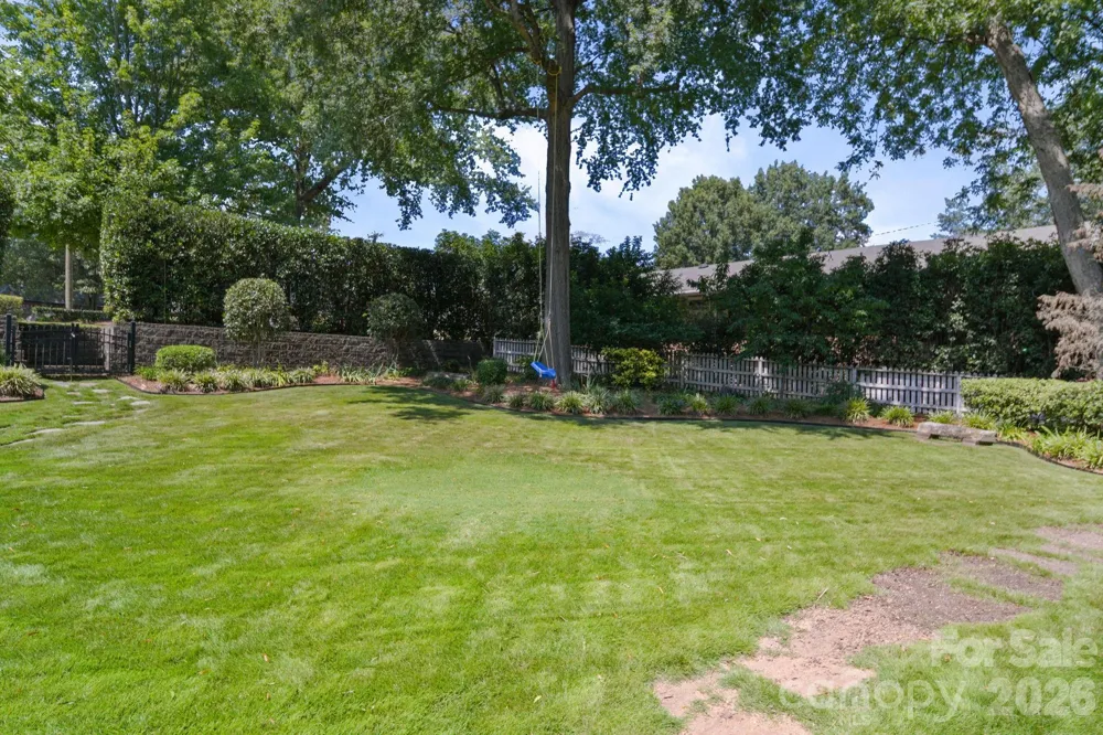 424 S York Street Gastonia, NC 28052