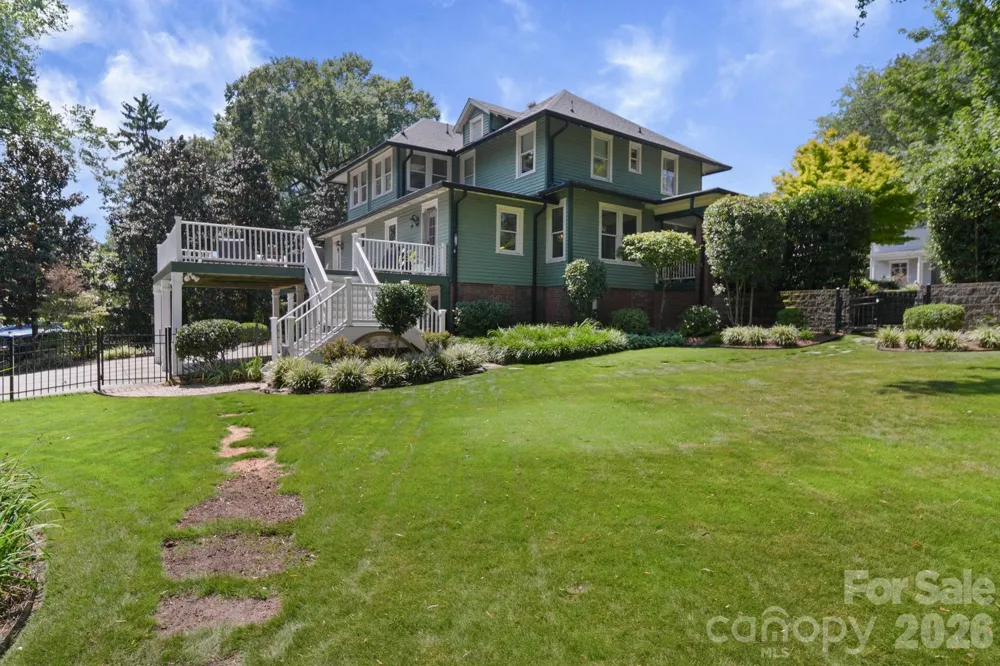 424 S York Street Gastonia, NC 28052