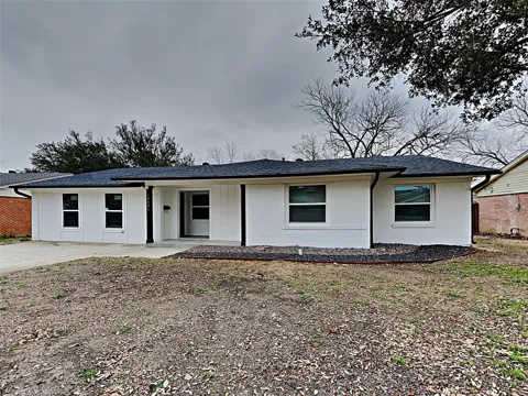 14036 Stardust Lane