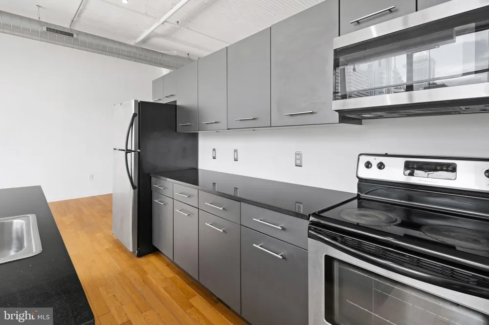 2200 ARCH STREET #505 Philadelphia, PA 19103