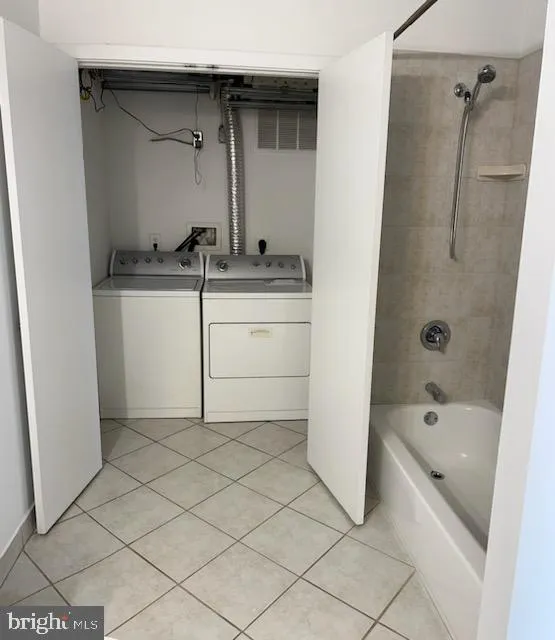 2200 ARCH STREET #505 Philadelphia, PA 19103