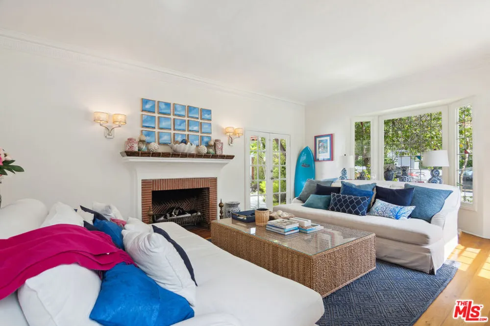451 Veteran Avenue Los Angeles, CA 90024