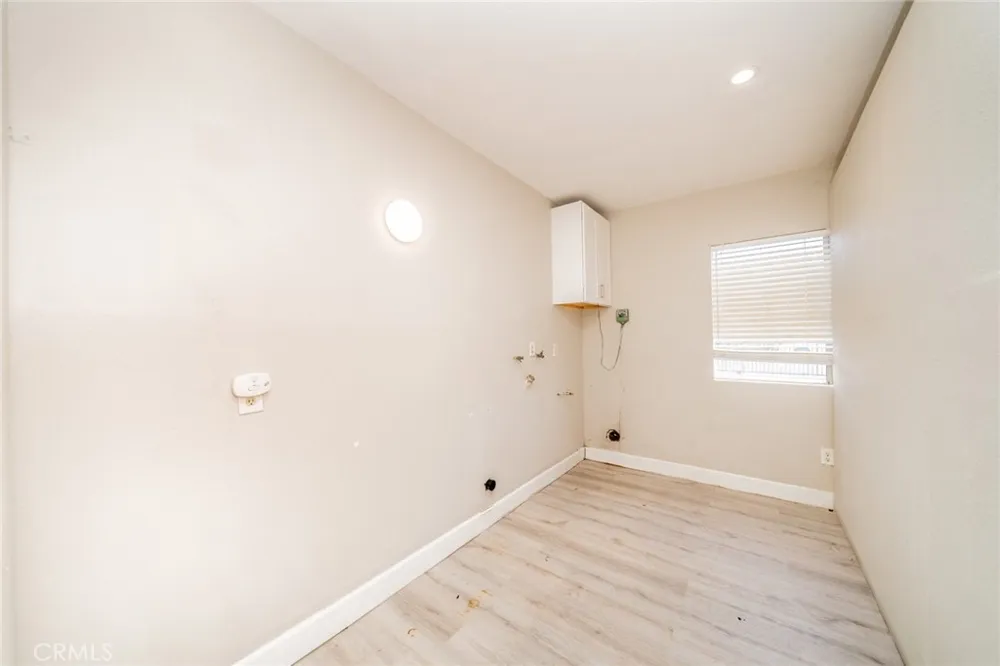 732 S Acacia Rialto, CA 92376