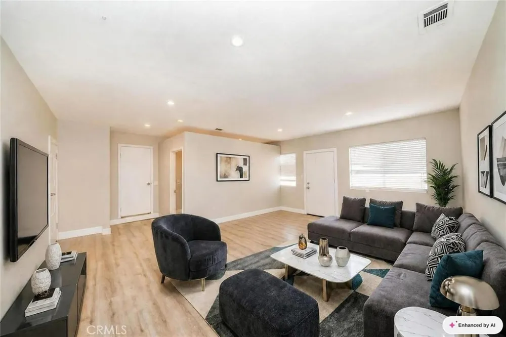 732 S Acacia Rialto, CA 92376