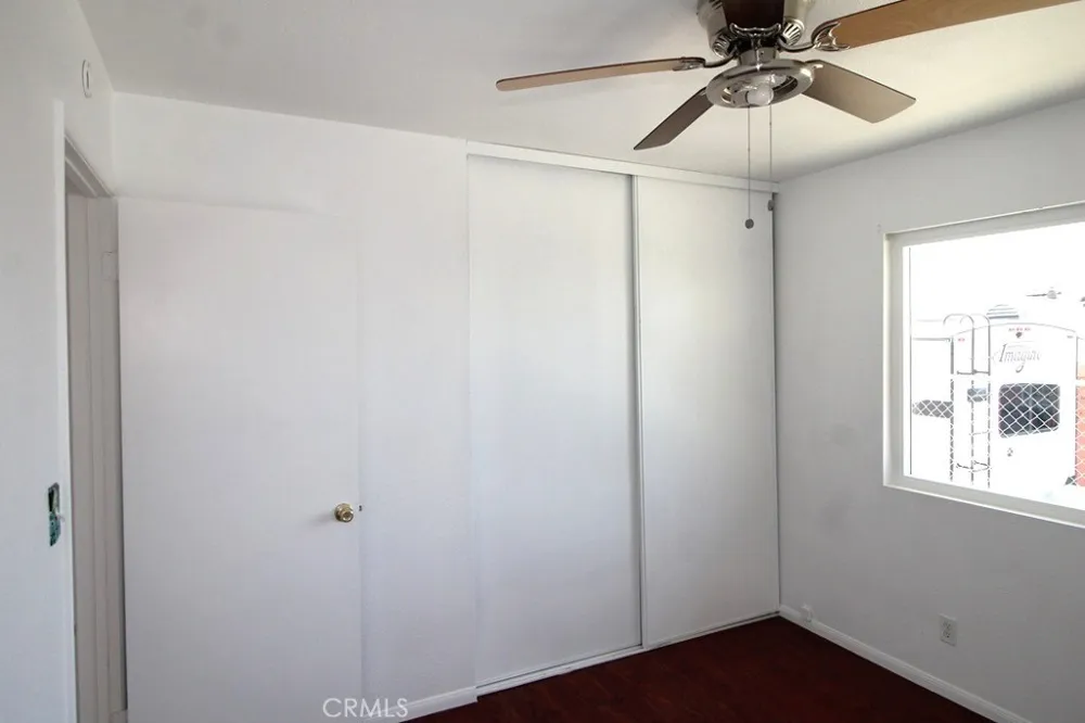 25626 Eaton Barstow, CA 92311