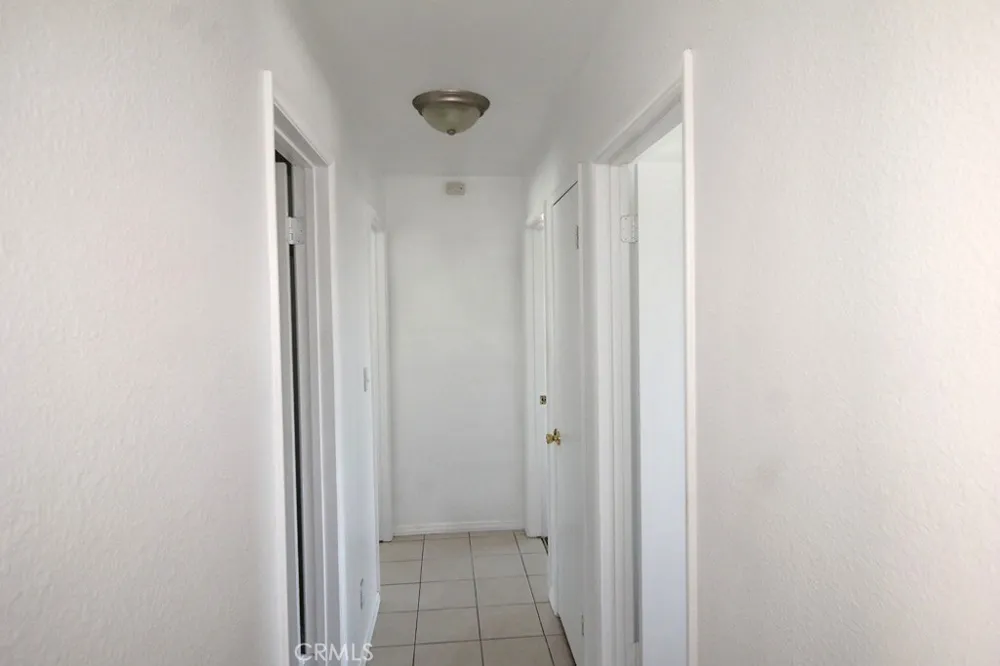 25626 Eaton Barstow, CA 92311