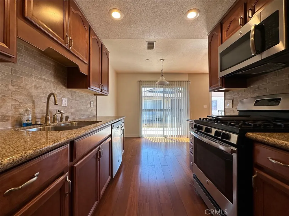 1433 Forest Glen Drive #153 Hacienda Heights, CA 91745