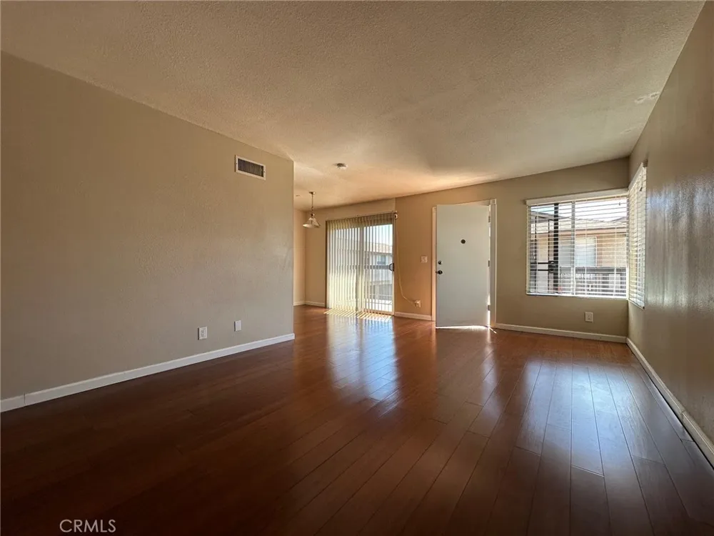 1433 Forest Glen Drive #153 Hacienda Heights, CA 91745