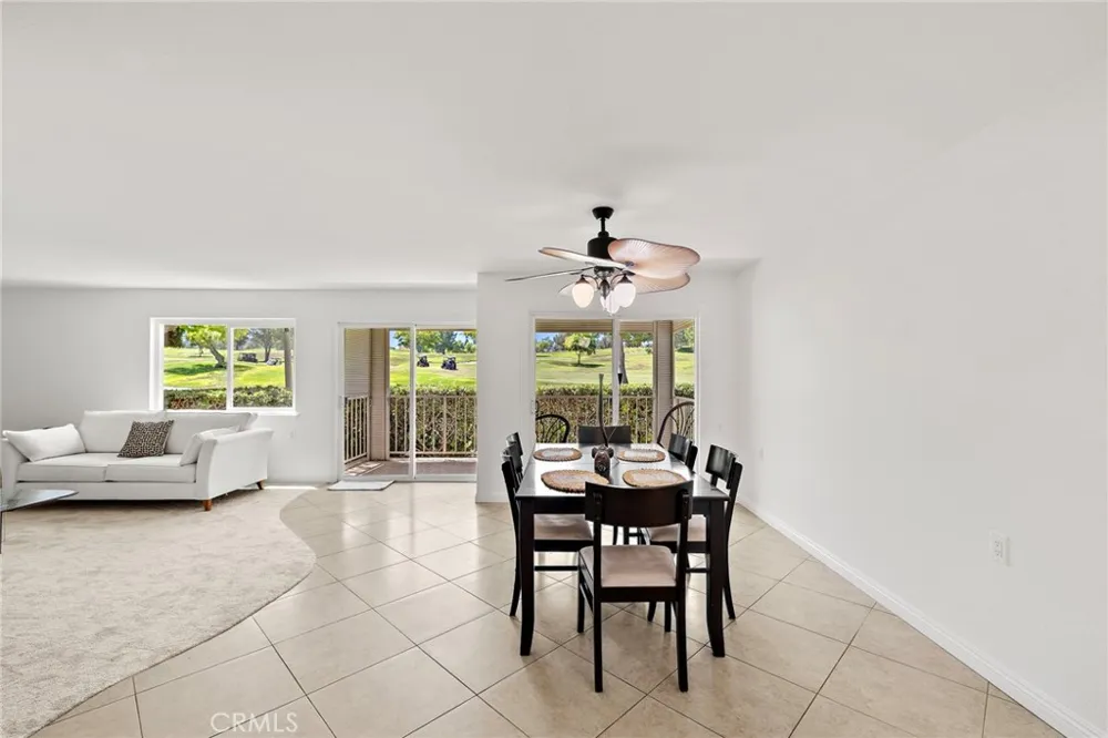 2389 Via Mariposa W #1E Laguna Woods, CA 92637