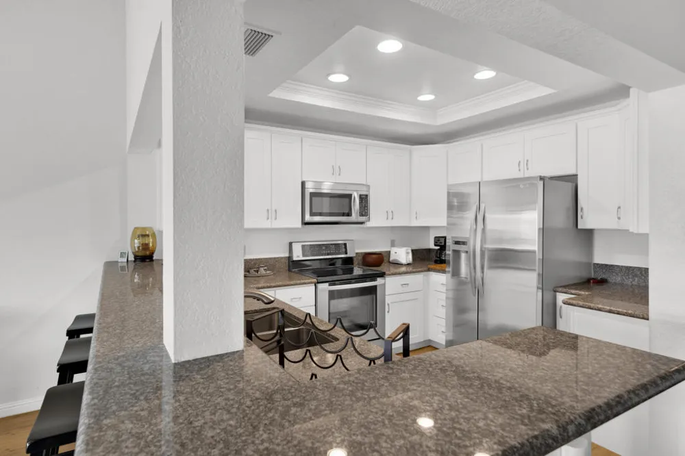 41683 Woodhaven Drive E Palm Desert, CA 92211