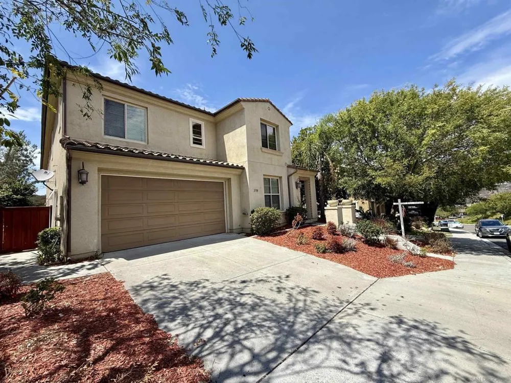 2750 Dove Tail Dr San Marcos, CA 92078