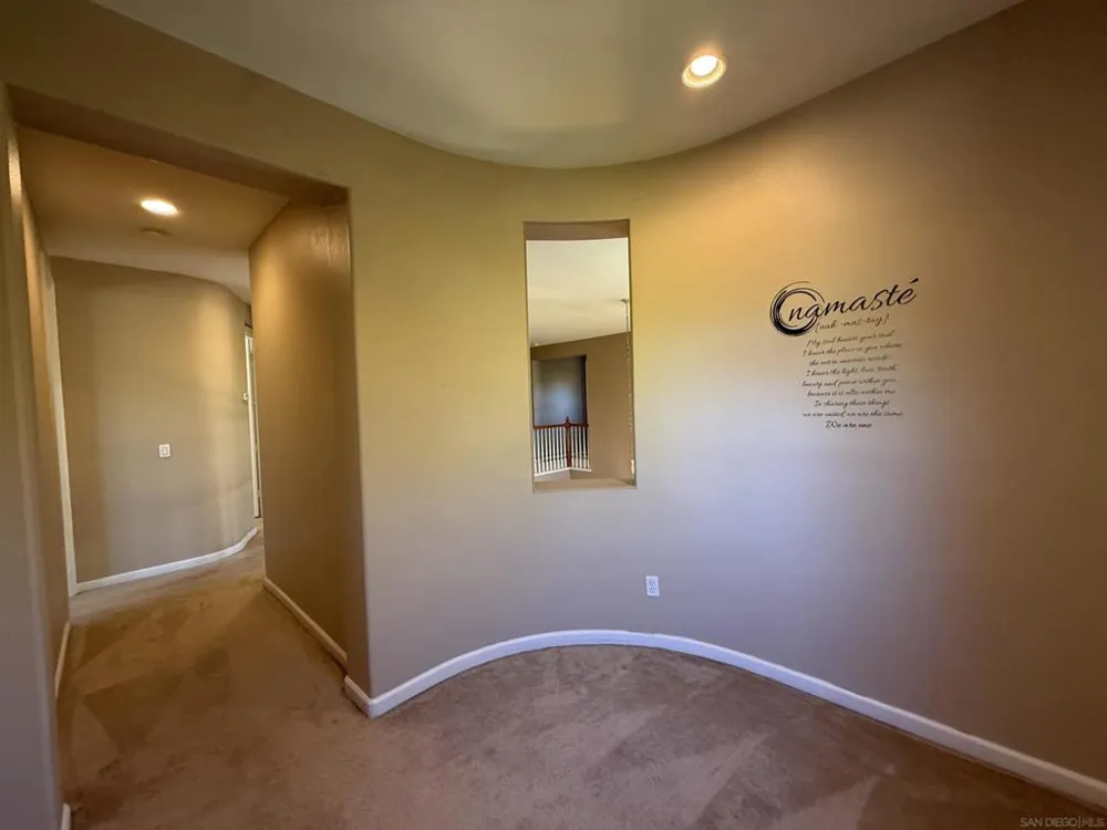 2750 Dove Tail Dr San Marcos, CA 92078