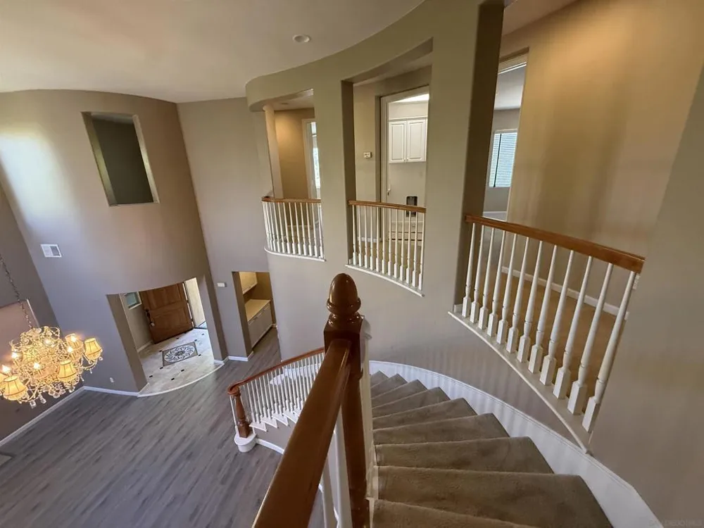 2750 Dove Tail Dr San Marcos, CA 92078