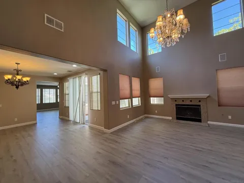 2750 Dove Tail Dr