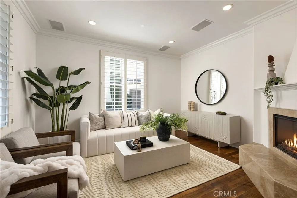 51 Bower Tree Irvine, CA 92603
