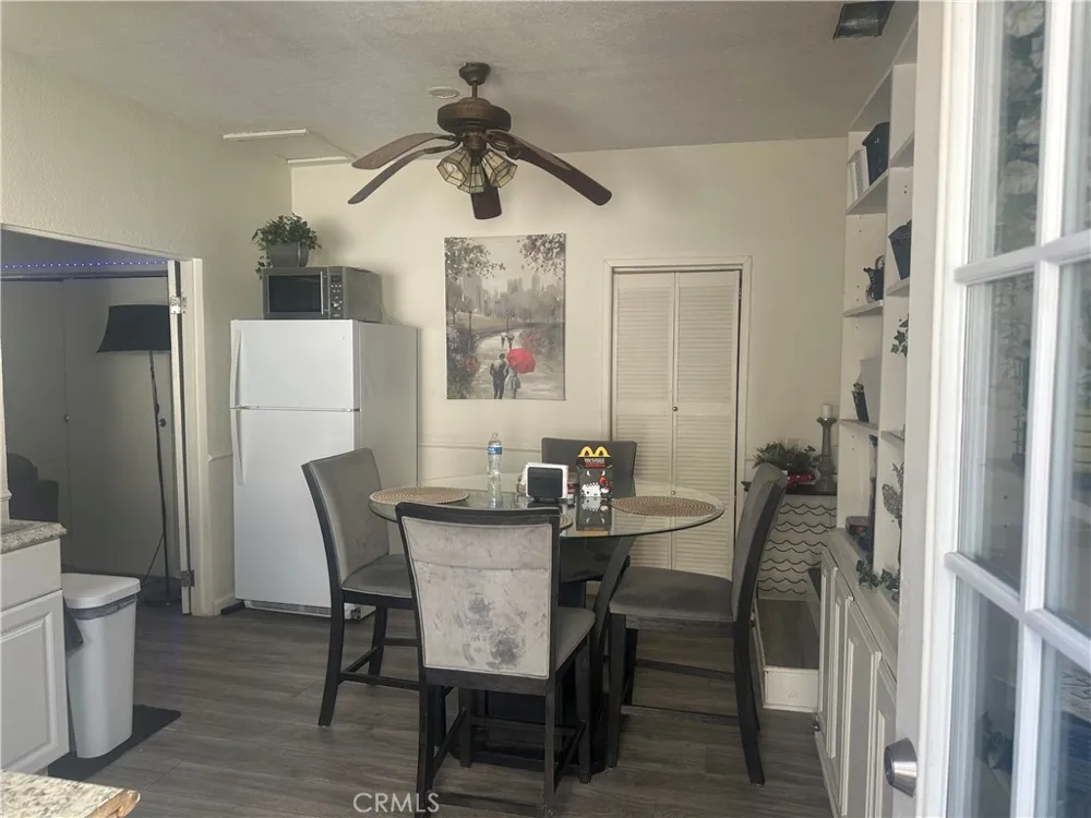 20957 Community Los Angeles, CA 91304