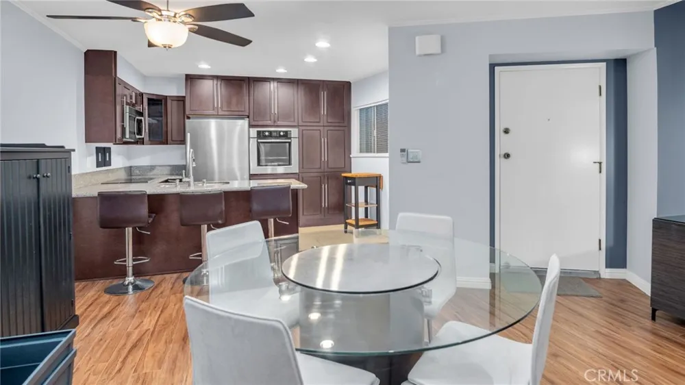 2260 Cahuenga Blvd #106 Los Angeles, CA 90068