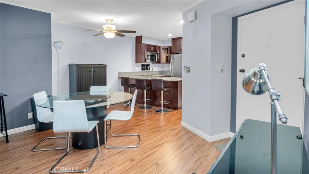 2260 Cahuenga Blvd #106 Los Angeles, CA 90068