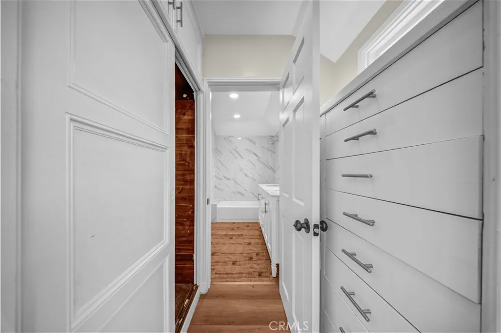 414 Hilgard Avenue Los Angeles, CA 90024
