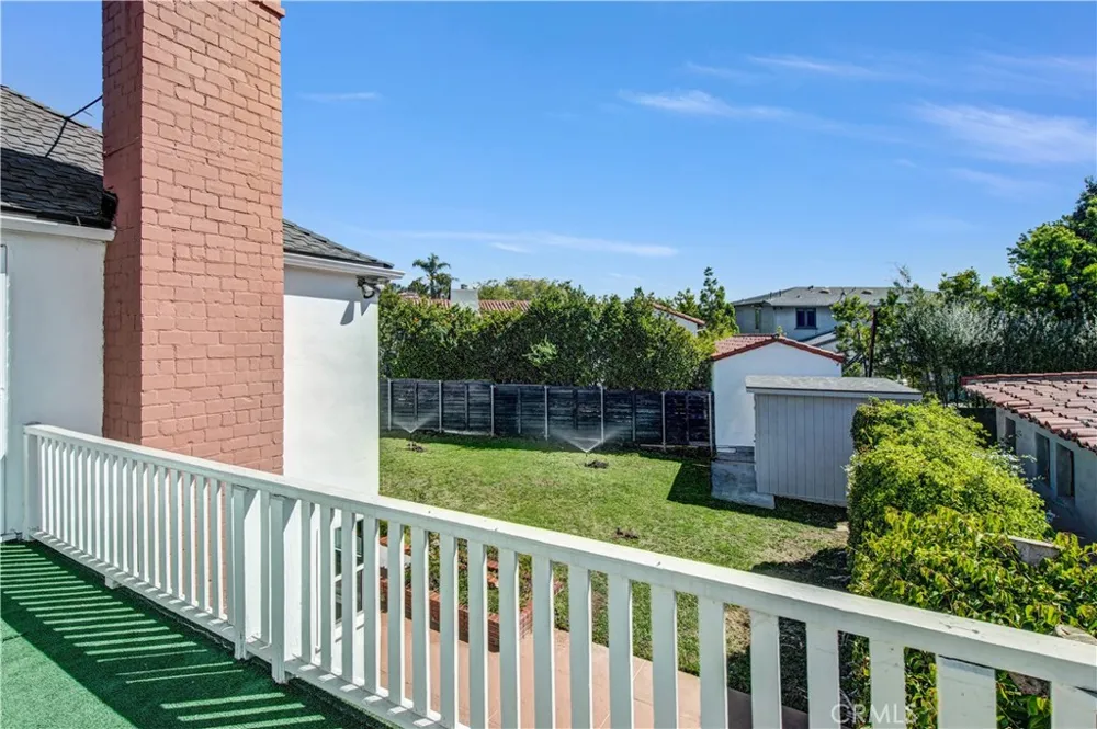 414 Hilgard Avenue Los Angeles, CA 90024
