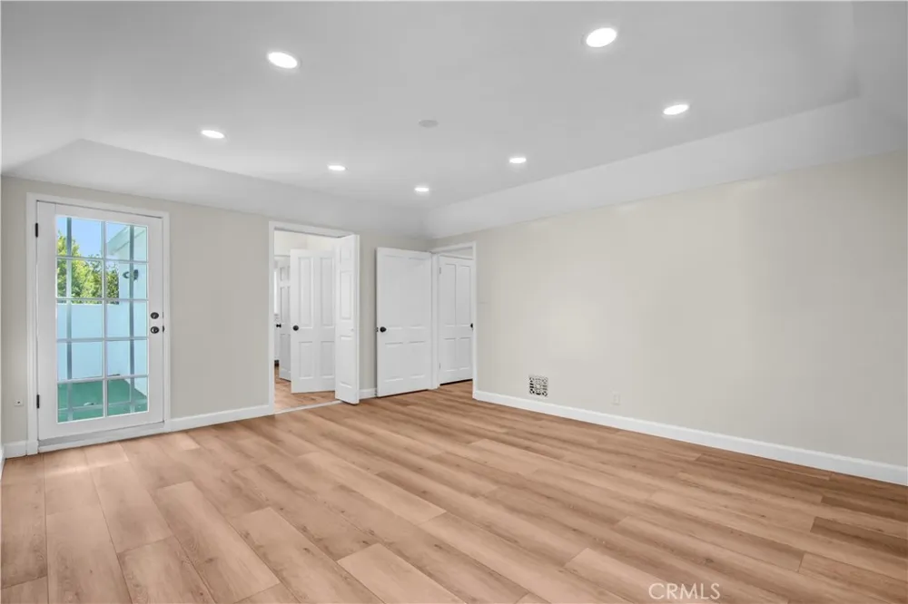 414 Hilgard Avenue Los Angeles, CA 90024