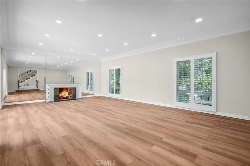 414 Hilgard Avenue Los Angeles, CA 90024