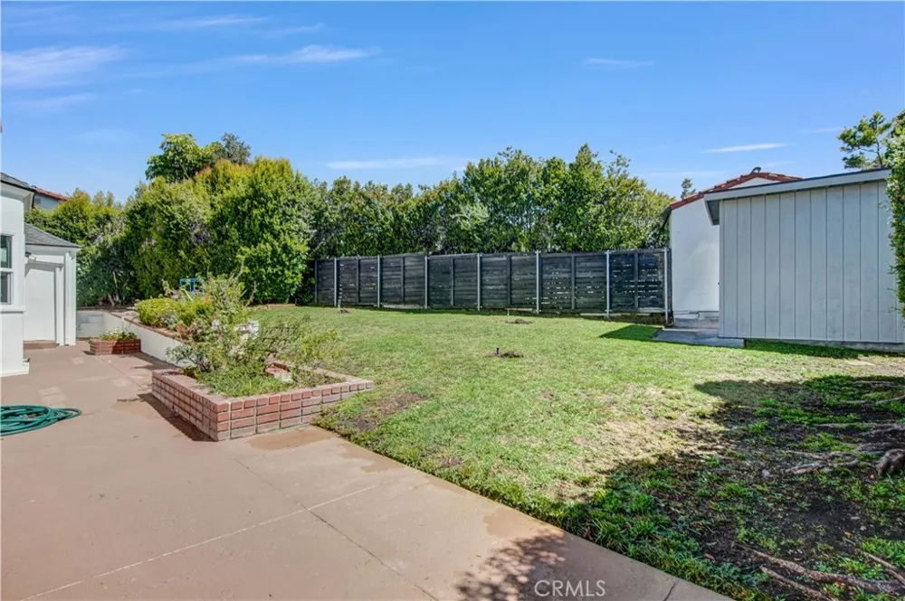 414 Hilgard Avenue Los Angeles, CA 90024