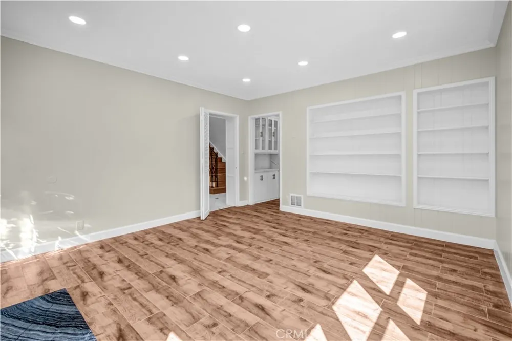 414 Hilgard Avenue Los Angeles, CA 90024
