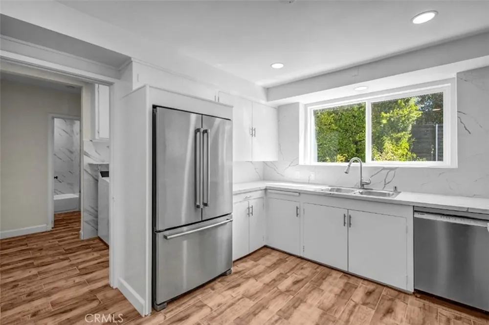 414 Hilgard Avenue Los Angeles, CA 90024