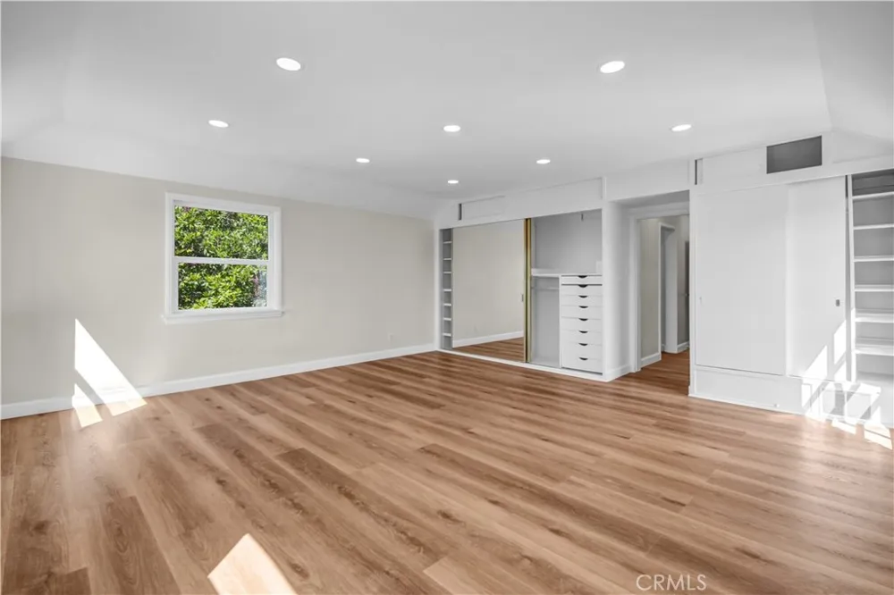 414 Hilgard Avenue Los Angeles, CA 90024