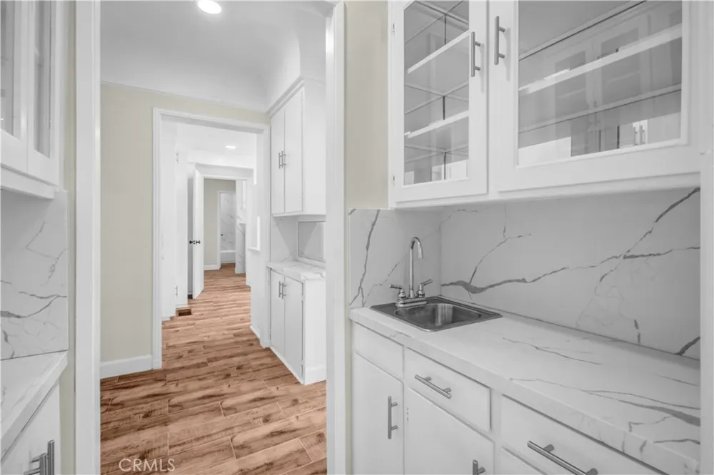 414 Hilgard Avenue Los Angeles, CA 90024
