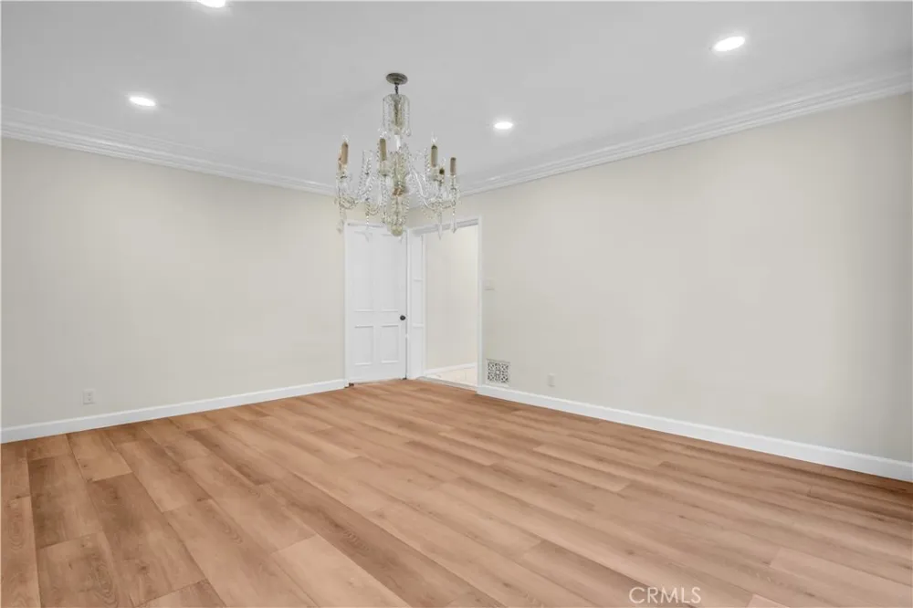 414 Hilgard Avenue Los Angeles, CA 90024