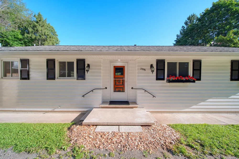 2356 Hatch Road Jackson, MI 49201