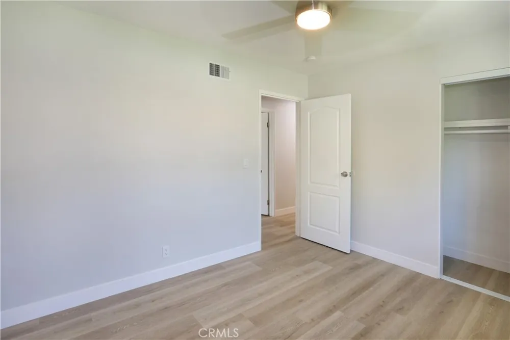 2105 W Hall Santa Ana, CA 92704