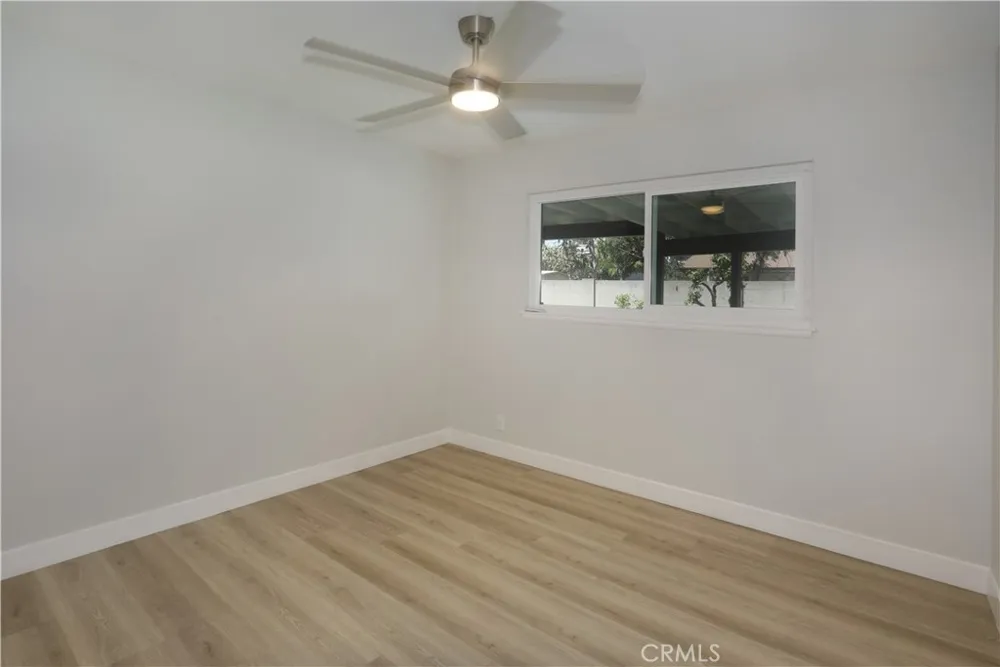 2105 W Hall Santa Ana, CA 92704