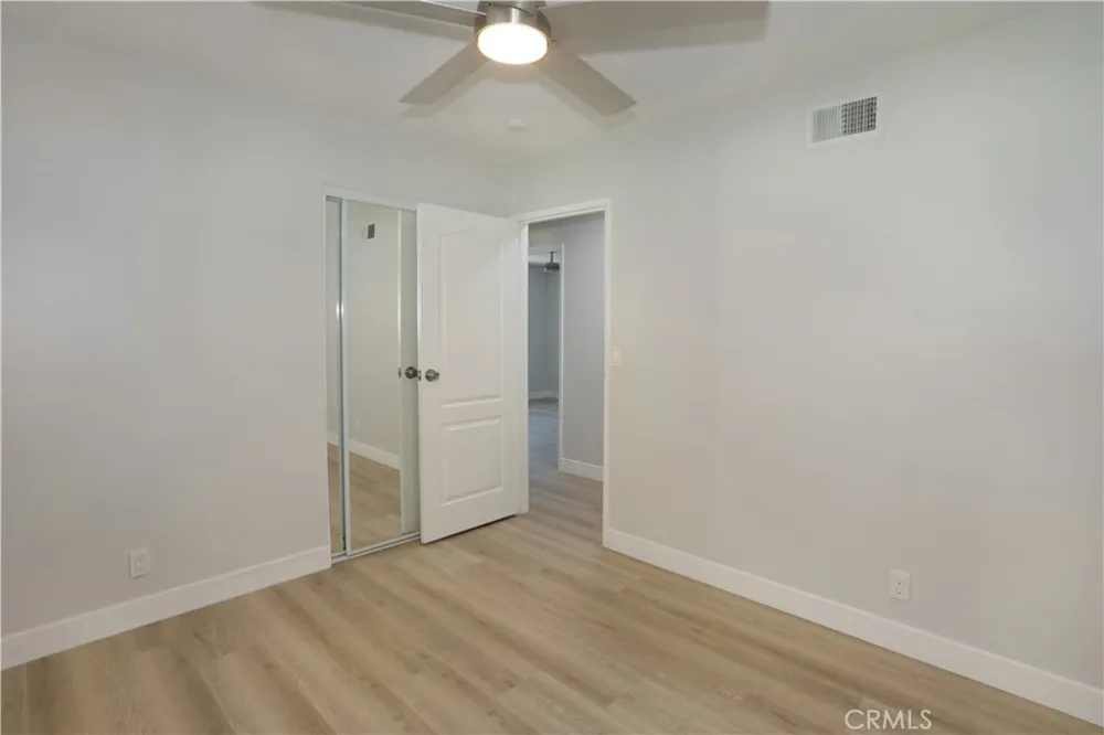 2105 W Hall Santa Ana, CA 92704