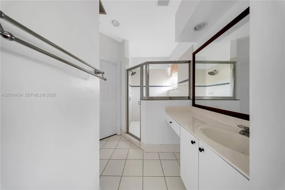 2019 SE 13th St Homestead, FL 33035