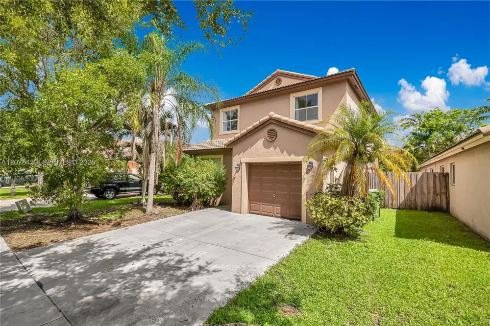 2019 SE 13th St Homestead, FL 33035