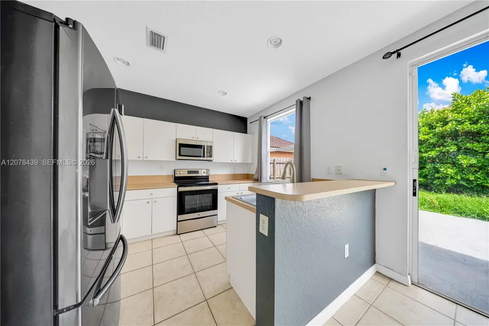 2019 SE 13th St Homestead, FL 33035