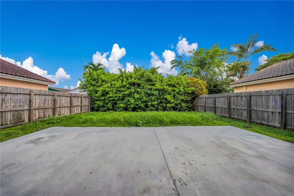 2019 SE 13th St Homestead, FL 33035