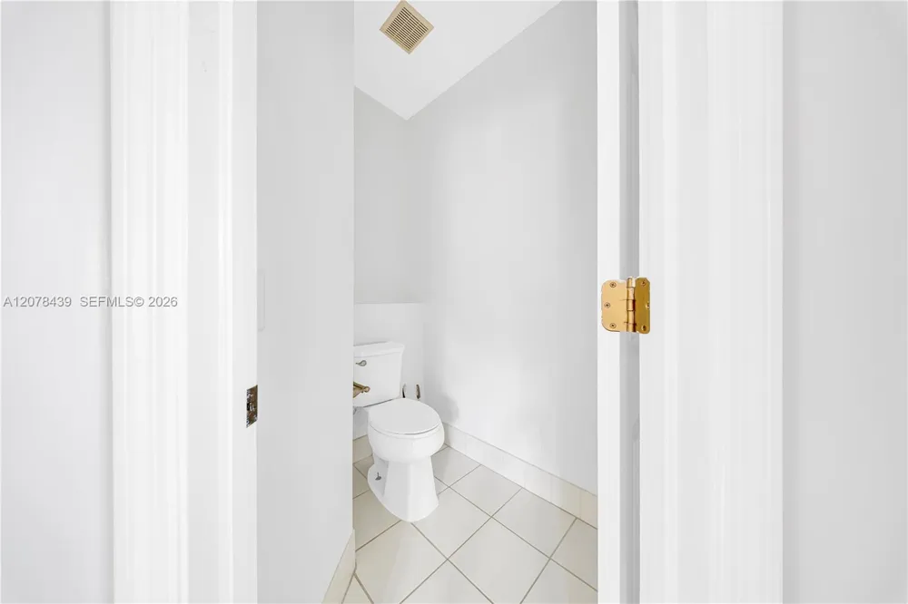 2019 SE 13th St Homestead, FL 33035