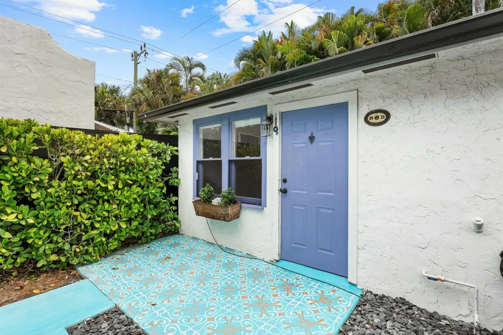 416 WESTWOOD ROAD West Palm Beach, FL 33401