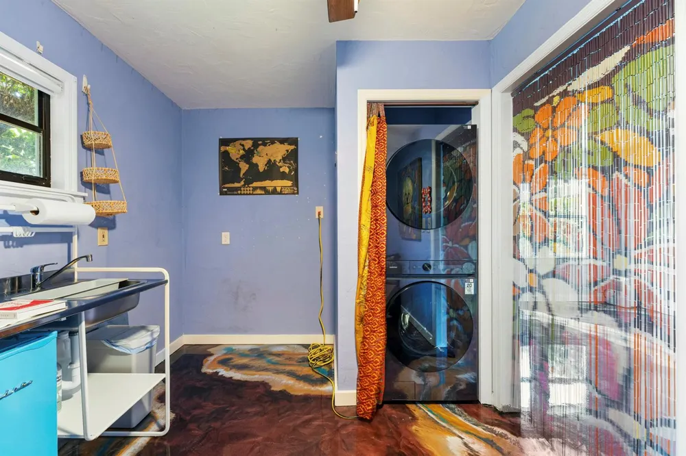 416 WESTWOOD ROAD West Palm Beach, FL 33401