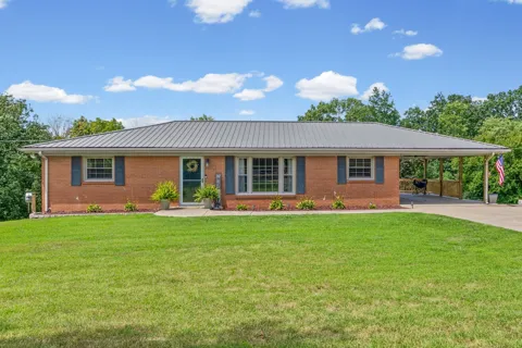 871 Center Point Rd