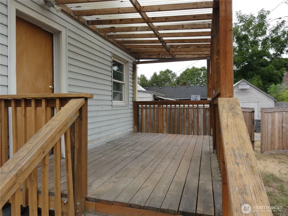 411 7th Street SE Auburn, WA 98002