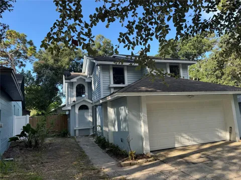 1212 INDIAN BLUFF DRIVE
